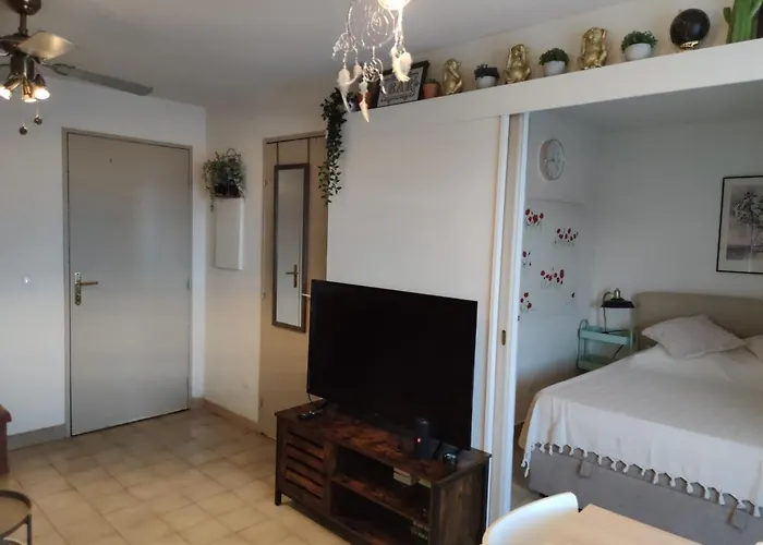 Eden - 300m De La Mer , Parking Privatif Inclus Διαμέρισμα *