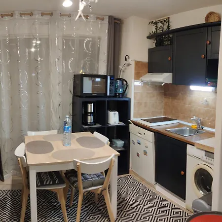 Eden - 300m De La Mer , Parking Privatif Inclus דירה