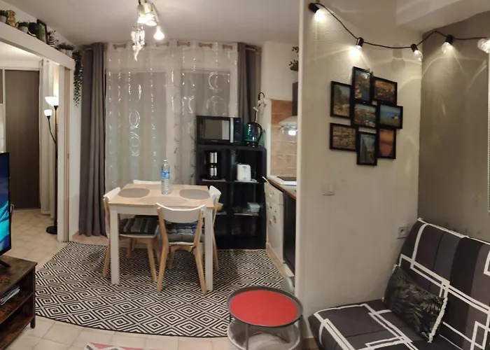 Eden - 300m De La Mer , Parking Privatif Inclus 胡安莱潘